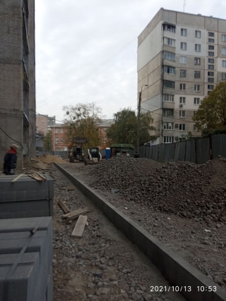 ЖК Полтавский Шлях, 144: начались работы по благоустройству придомовой территории